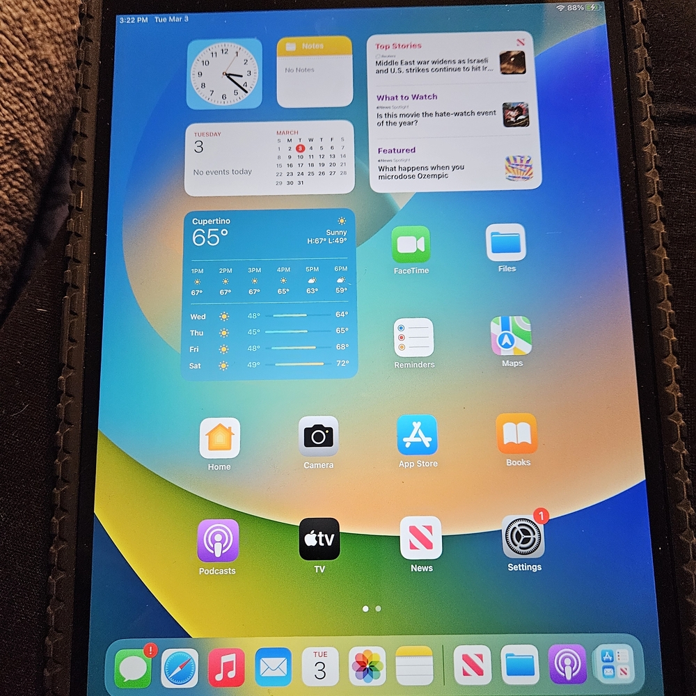 Apple Tablet - Space Gray
